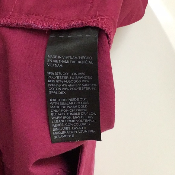 WHBM berry 12” Bermuda shorts - Picture 7 of 7